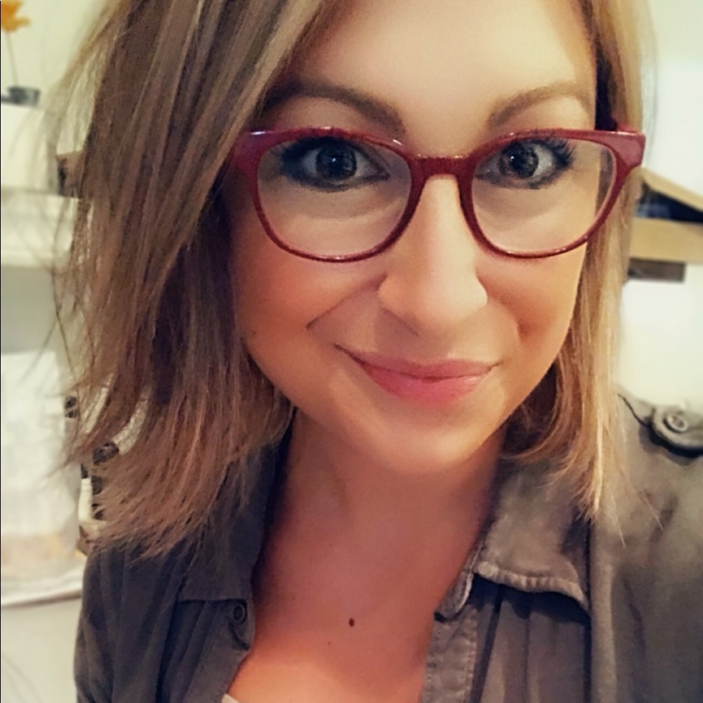 Meet your Posher, Katie